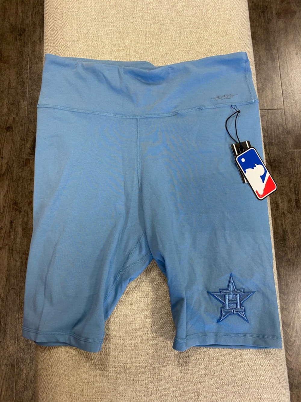 MLB Women's Sky Blue High-Rise Bike Shorts with Astros Star NWT